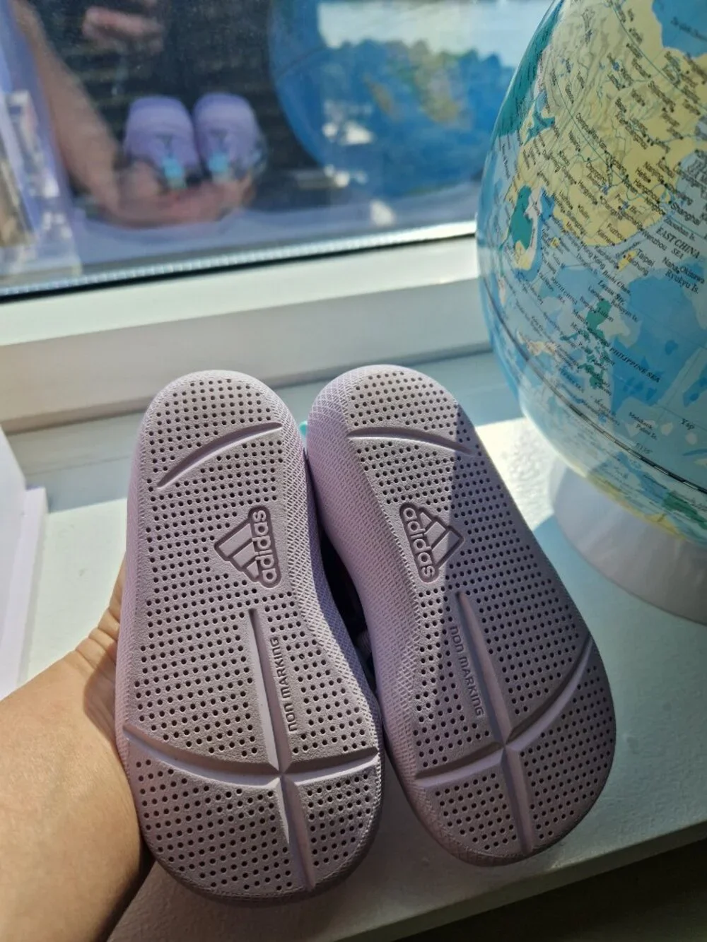 Water sandals grils size 7US